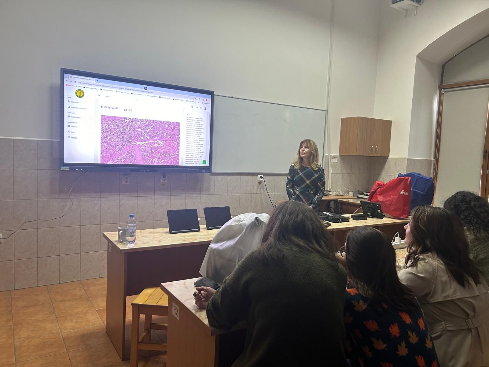 ROMANIA: 3 Pilot course sessions were held between 17-18.10.2024 by the Grigore T. Popa University of Medicine and Pharmacy Iași with 136 students in navigating through the collection of histology and histopathology virtual slides.