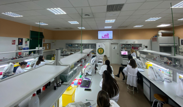 Universidad de Alicante (UA) pilot course on using Virtual Microscopes in histology practices, 2024