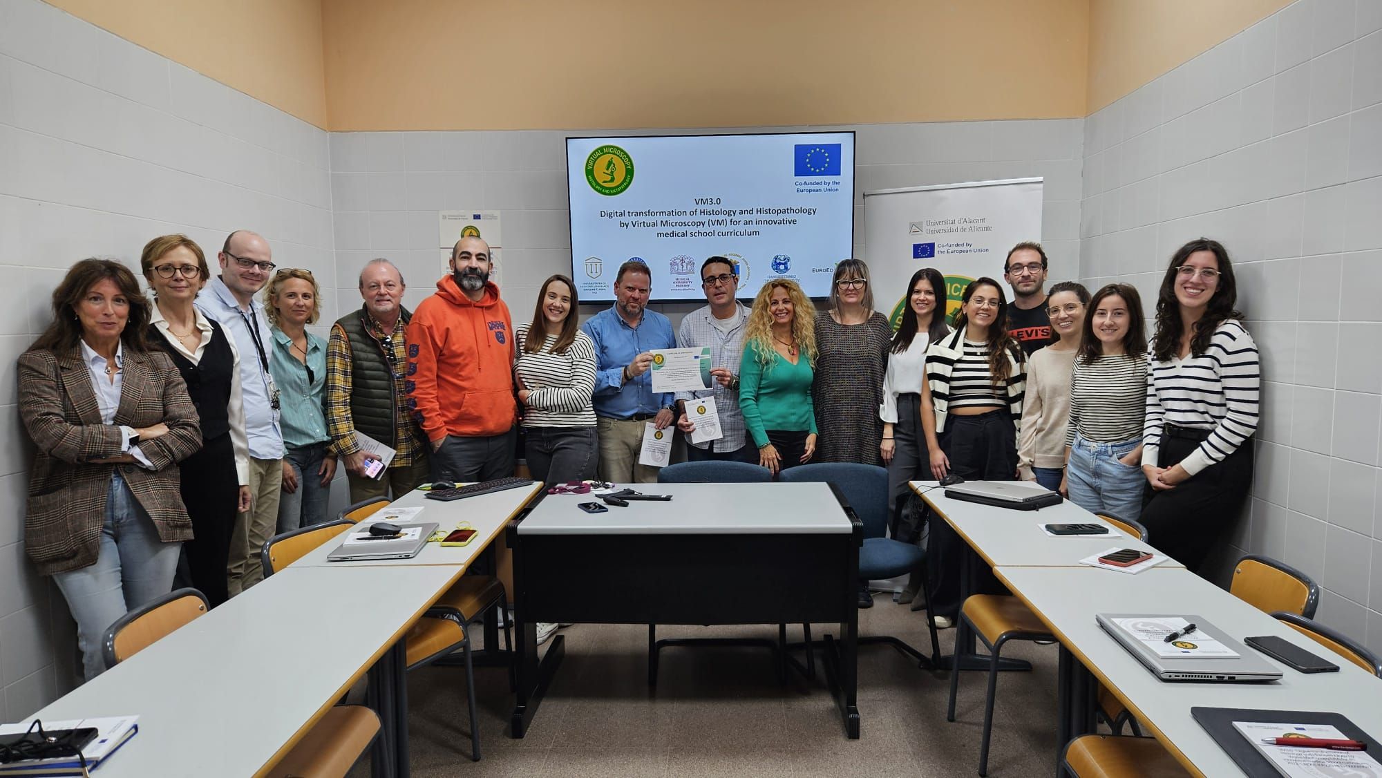 The Biotechnology Department of the University of Alicante hosted a training session for its teaching staff on implementing and using the Virtual Microscopy for teaching purposes.  We want to thank all the participants for their feedback, and we are pleased with the positive reception of our project.